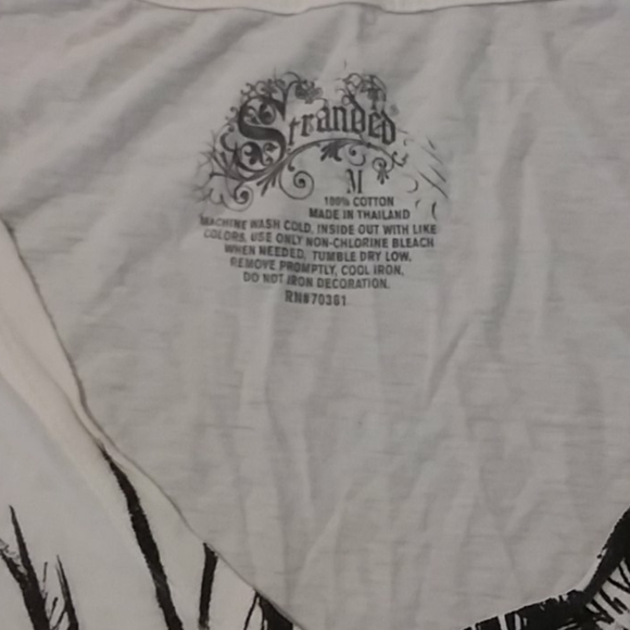 Stranded Tshirt - Picture 2 of 2